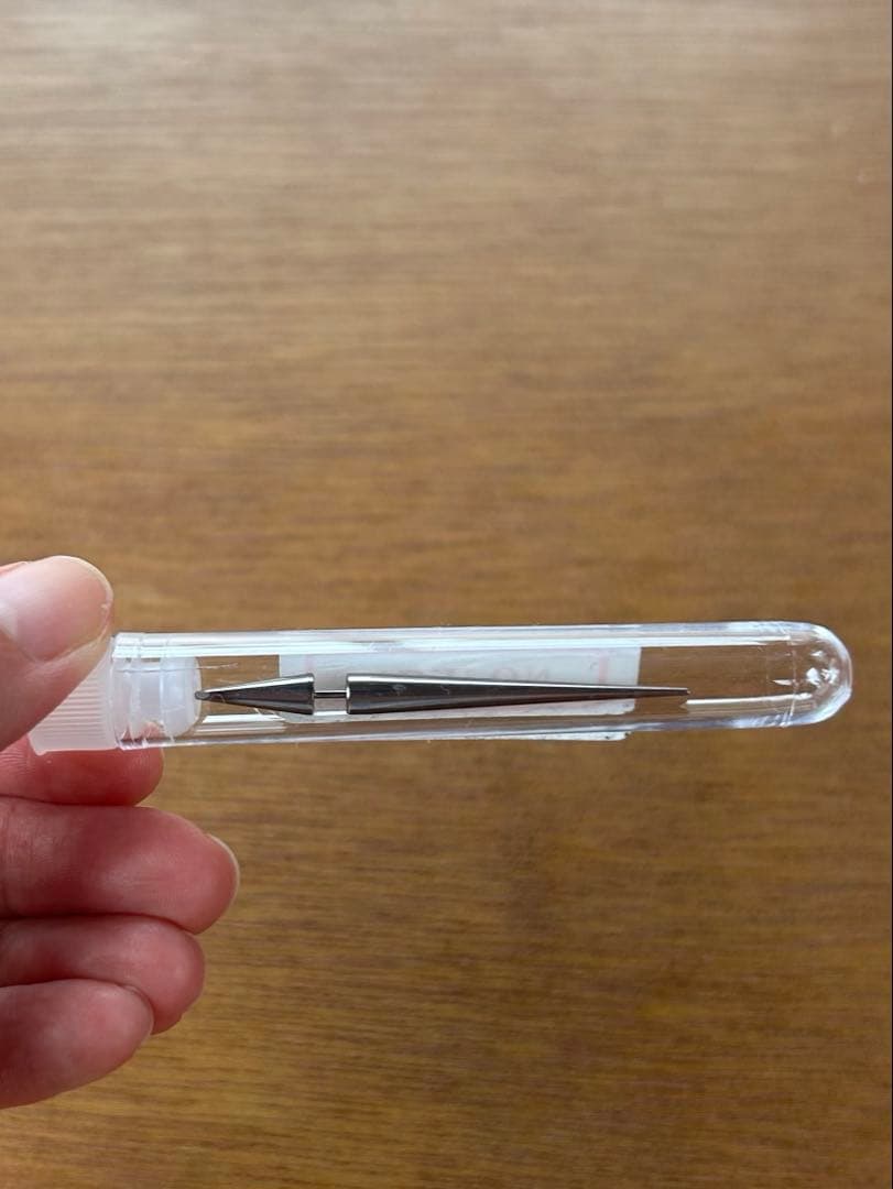 【椎名林檎】ピアス　ウヱポン円錐