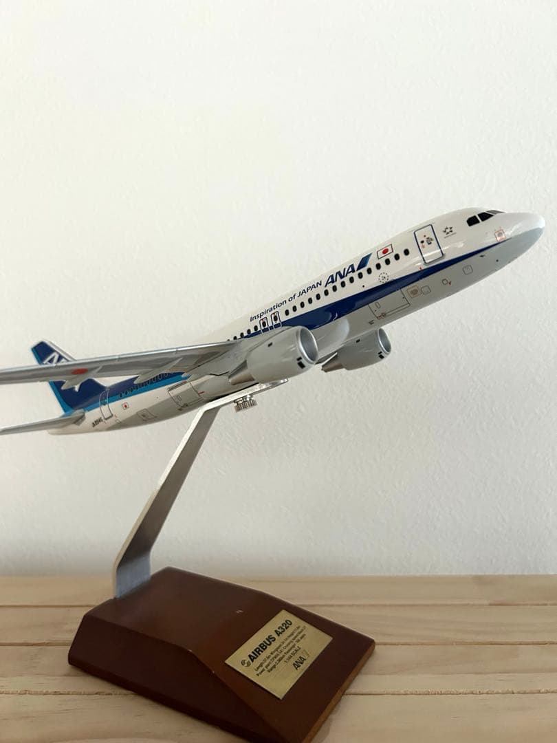 ANA Airbus A320 1/144 スケール