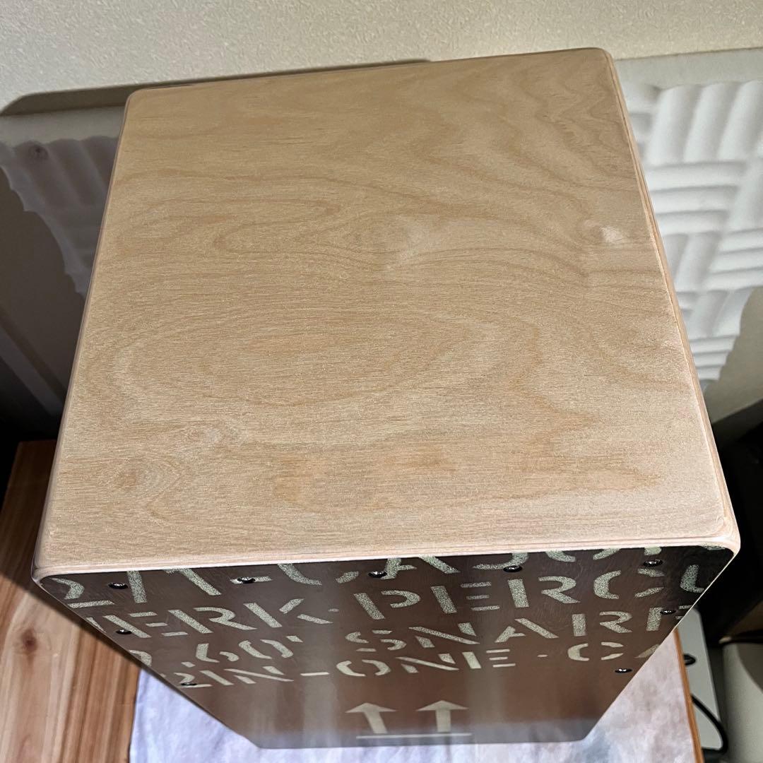 ほぼ新品・カホン SCHLAGWERK シュラグベルグ SR-CP404 BLK