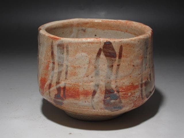 ★　鈴木蔵　志野茶碗　温かみのある一品です★x493