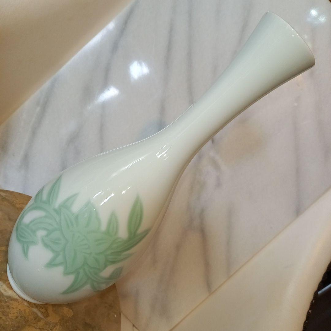 の*り様 井上萬二　百合　花　花瓶　壺　緑　茶器