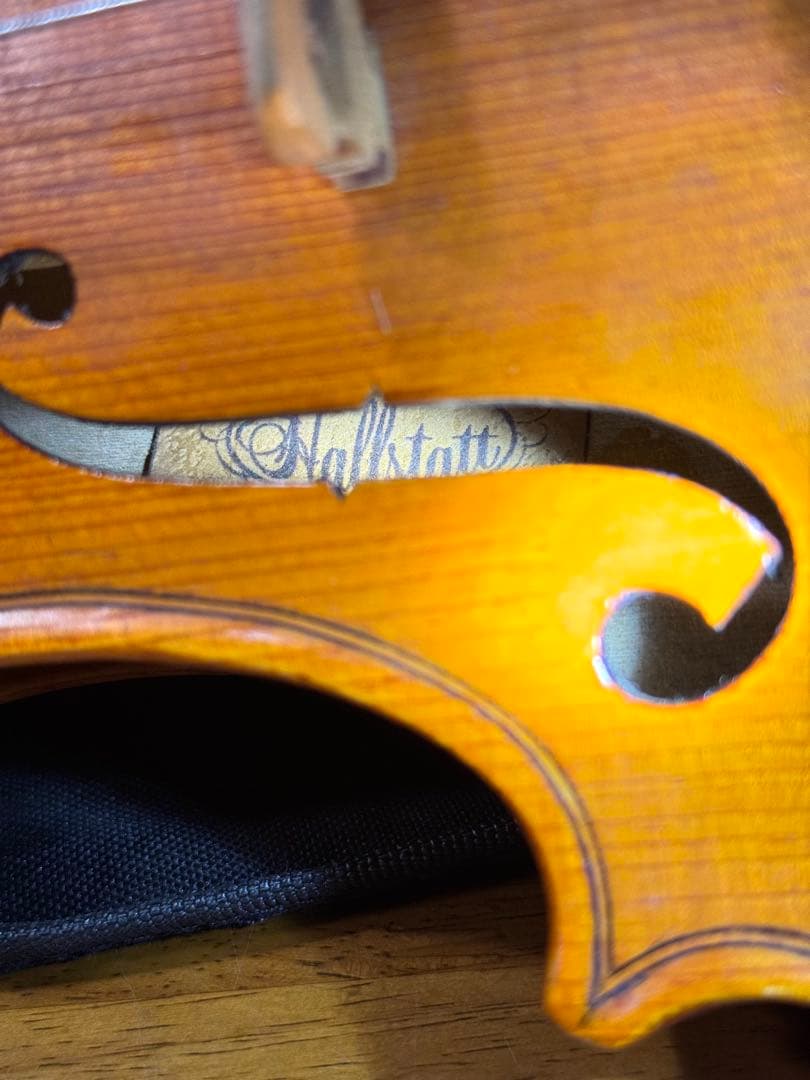 HALLSTATT V-28 バイオリン　４／４　ハルシュタット　上位モデル