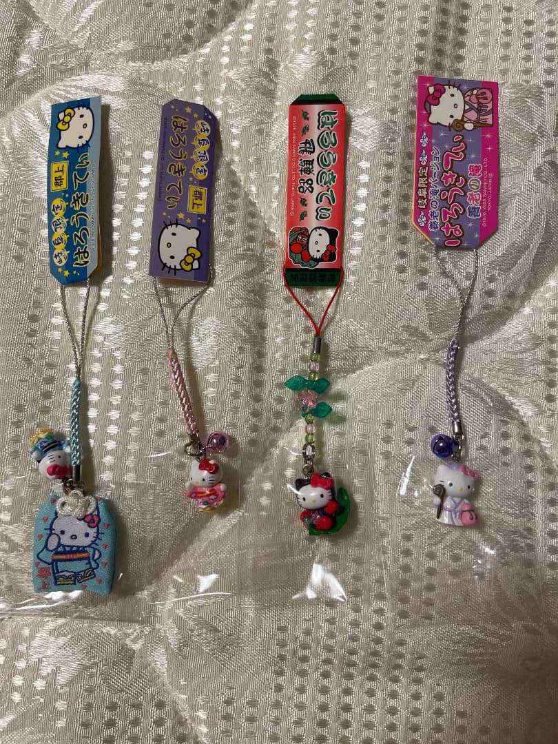 岐阜　ハローキティ ストラップ 4個セット