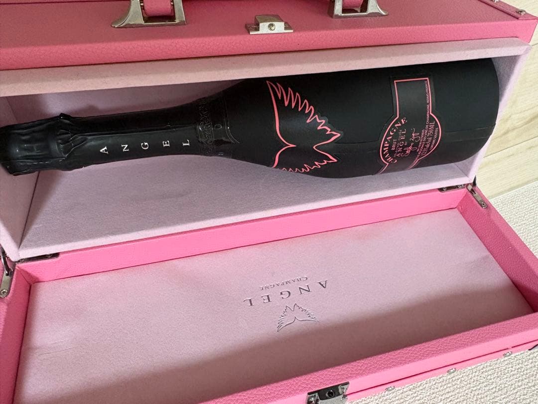 エンジェル シャンパン ピンク　750ml 箱付き