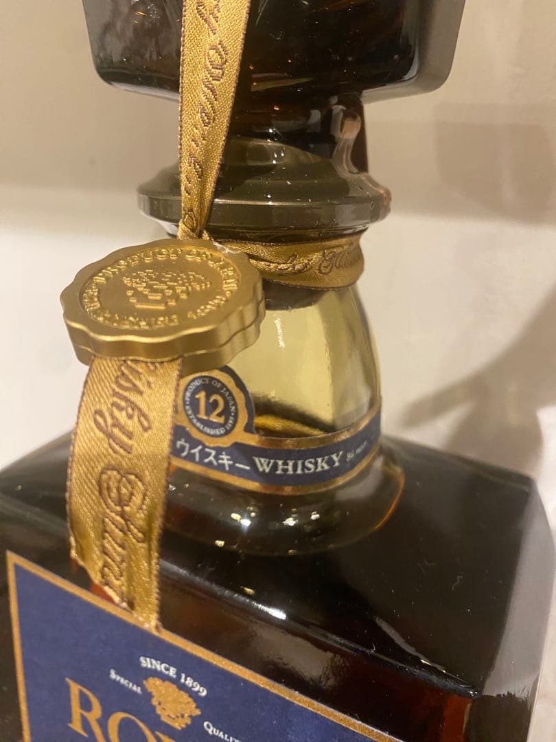【未開封】古酒SUNTORY ウイスキー ローヤル プレミアム12年 青ラベル