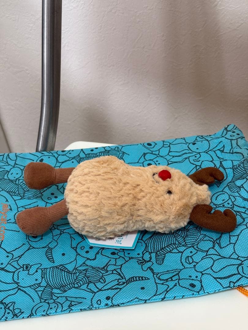 ぬいぐるみ  Amuseables Peanut Reindeer