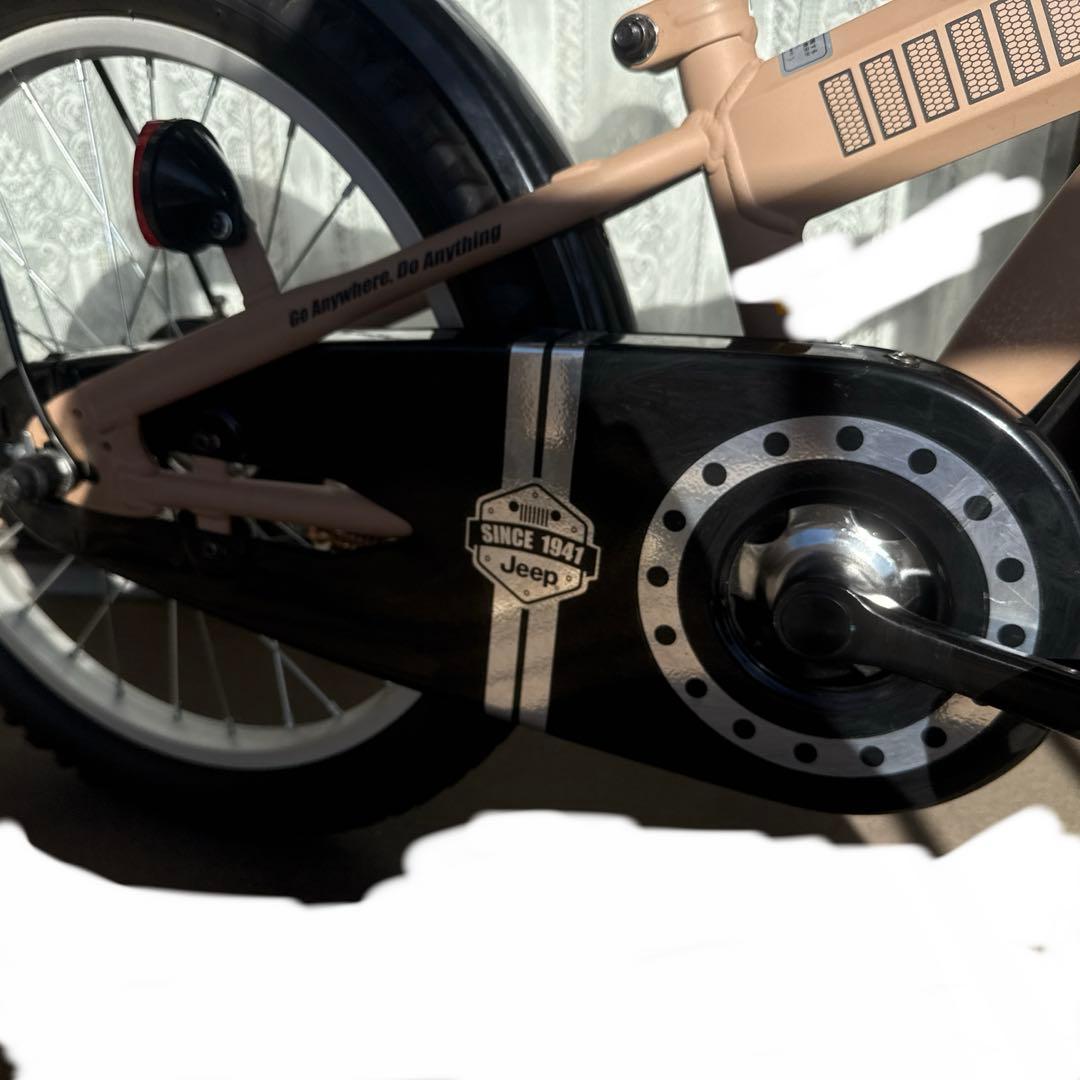 Jeep キッズ自転車 ベージュ 前面バスケット付き