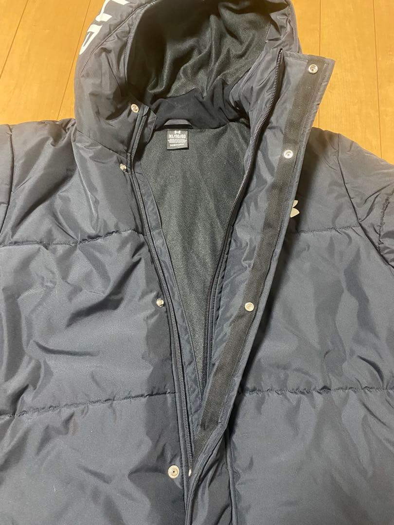UNDERARMOUR ロングベンチコート　XL 美品