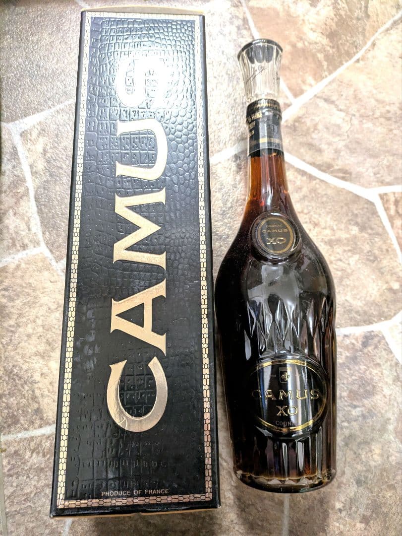 CAMUS XO COGNAC　ブランデー ロングネック700ml 40度　古酒