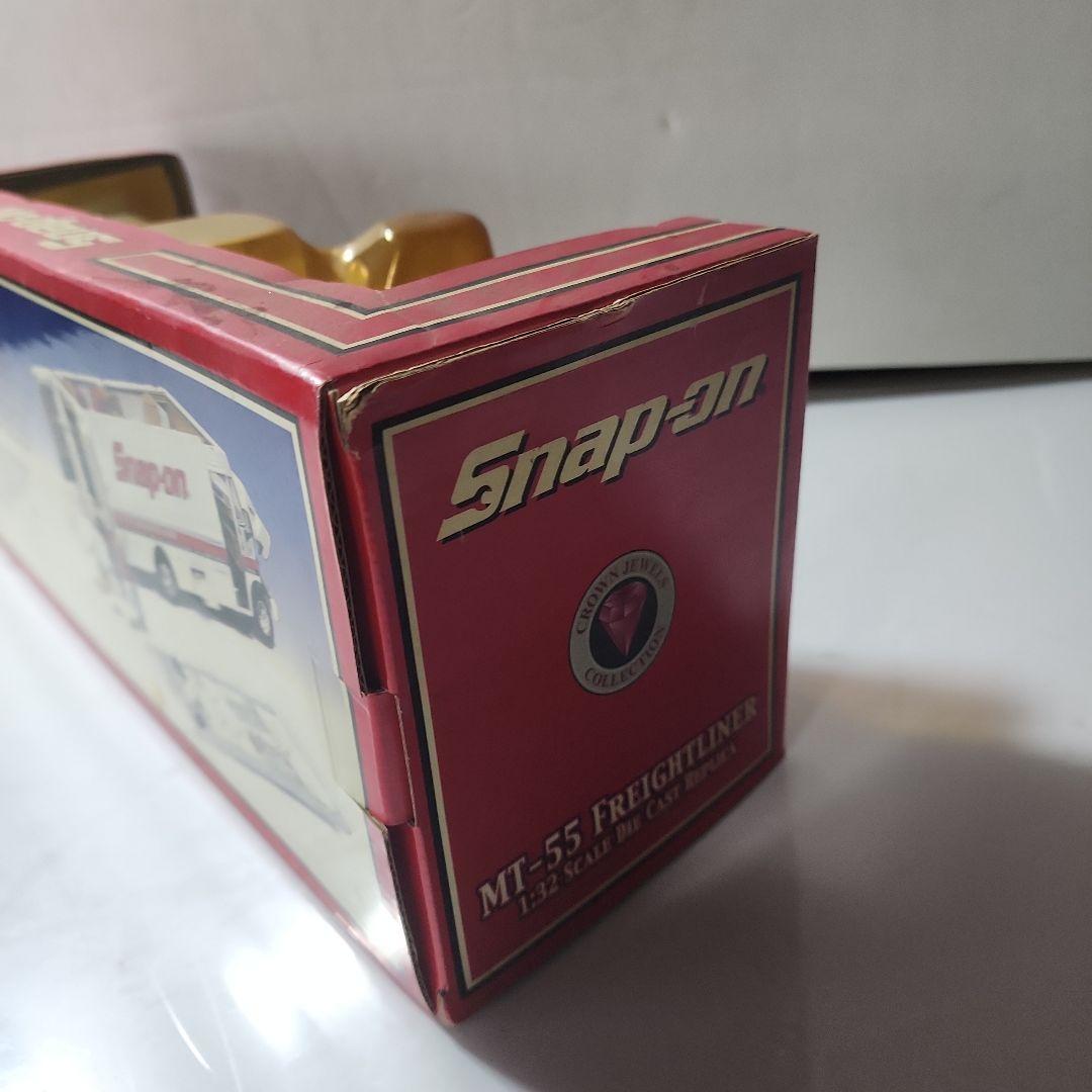 自動車 Snap-on MT-55 Freightliner 1/64