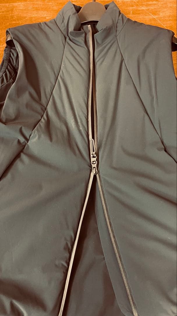 DESCENTE デサント モバイルサーモ中綿ベスト　オルテライン　ゴルフ　L