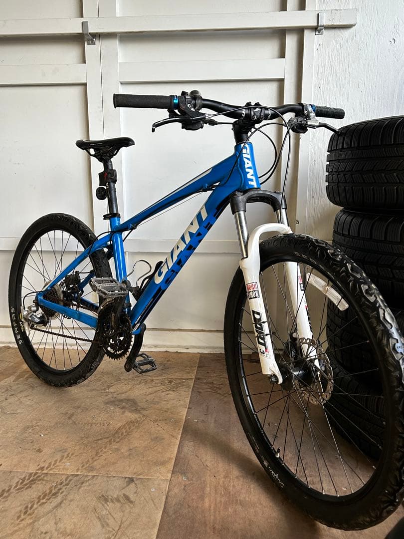 GIANT マウンテンバイク ディスクブレーキ 24段