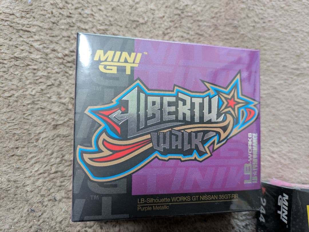 MINI GT LB★WORKSリバティウォーク GT-R　244　245