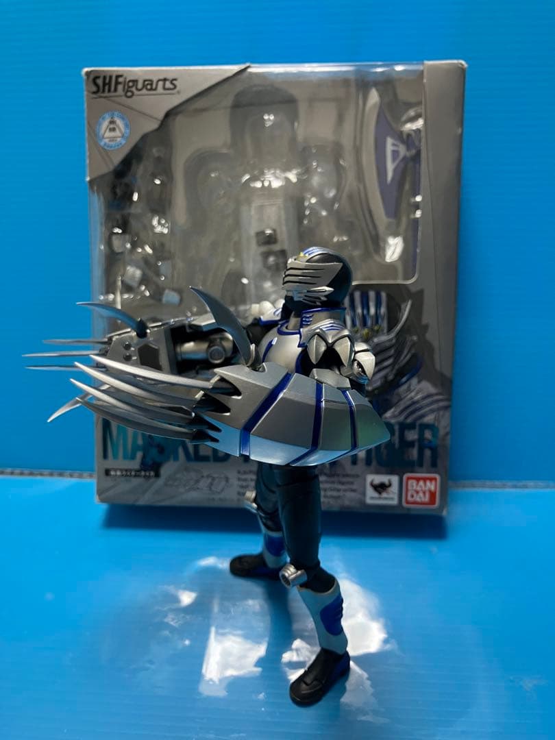 SHFiguarts 仮面ライダータイガ