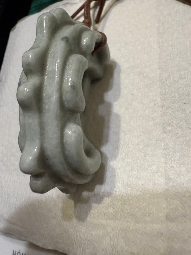 糸魚川翡翠‼️獣形勾玉‼️ 購入時10万円以上‼️これ以上の値引きはいたしません‼️