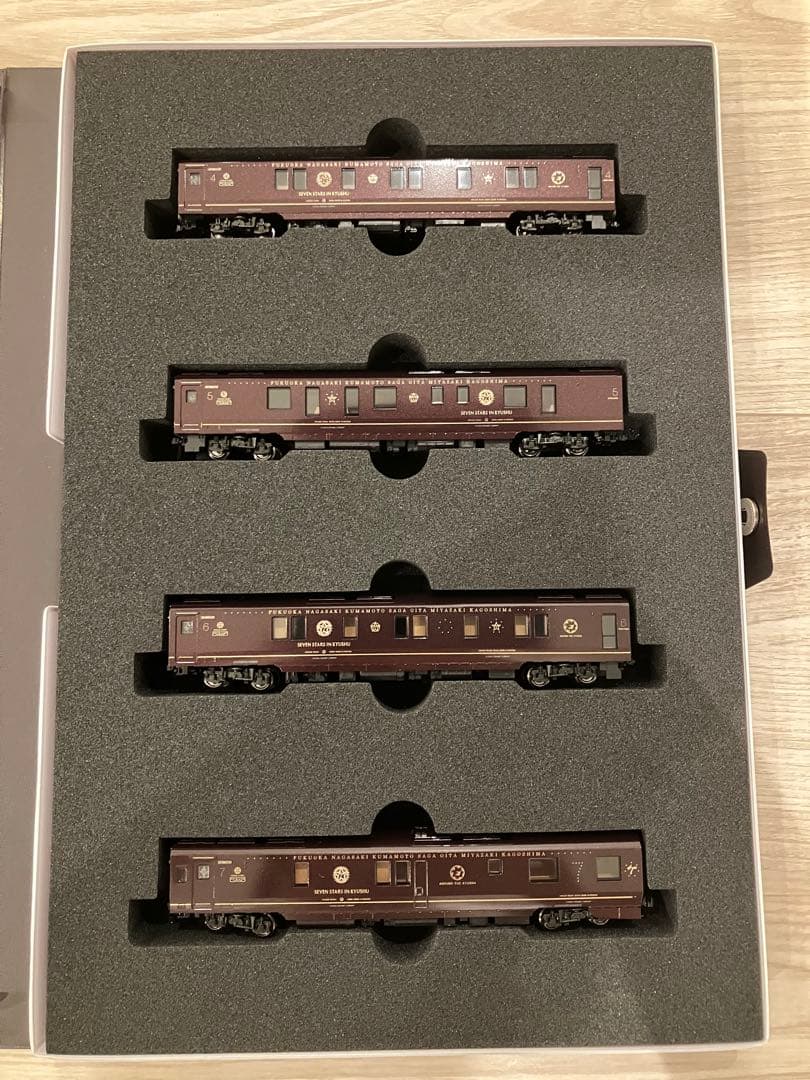 KATO 10-1519 クルーズトレイン ななつ星 in 九州