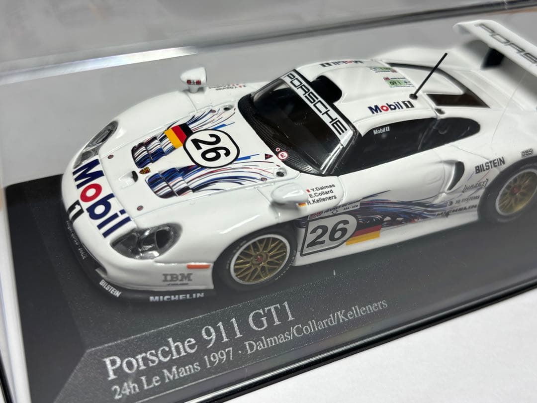 ミニカー Porsche 911 GT1 (Le Mans 1997) (1/43)