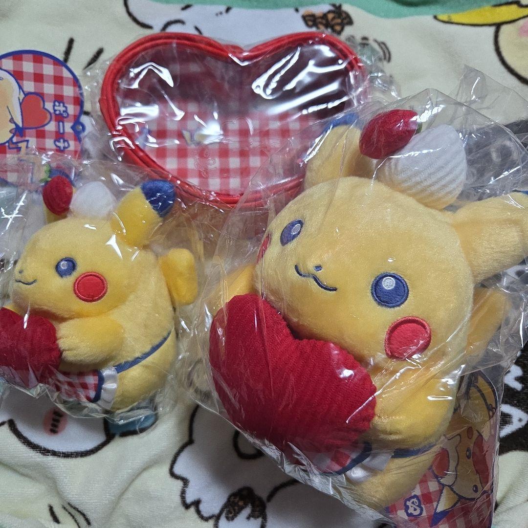 ピカチュウ　ぬいぐるみセット