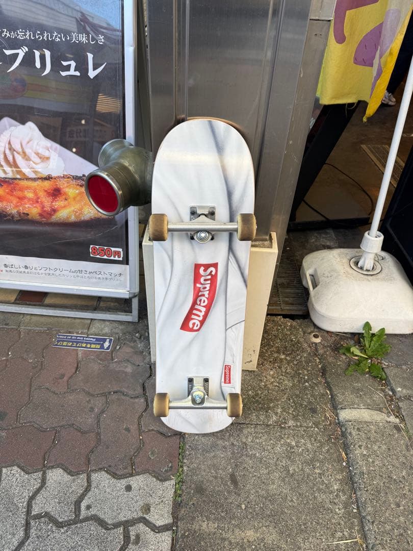 Supreme ホワイトマーブル スケートボード