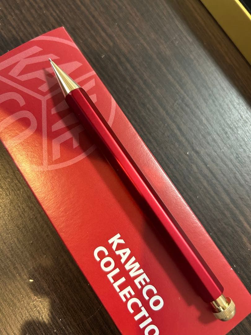 《新品未使用》カヴェコスペシャルレッドエディション 0.5ミリ　シャープペンシル