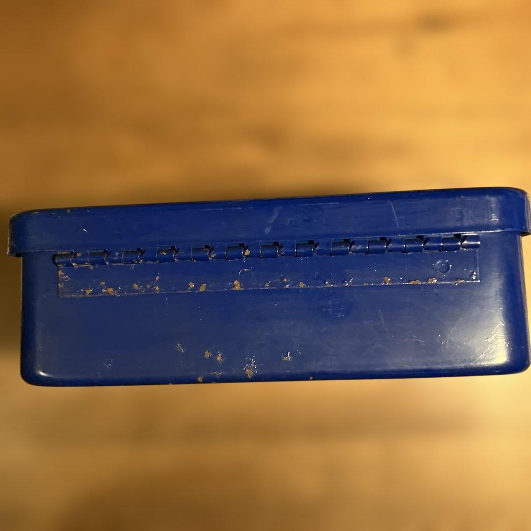 ビンテージJohnson&Johnson FIRST AID 8171 金属缶