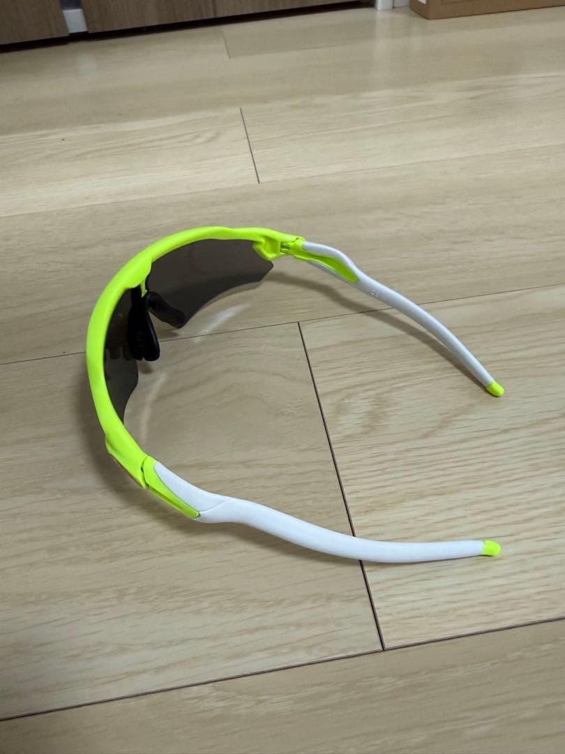 Oakley スポーツサングラス ミラー
