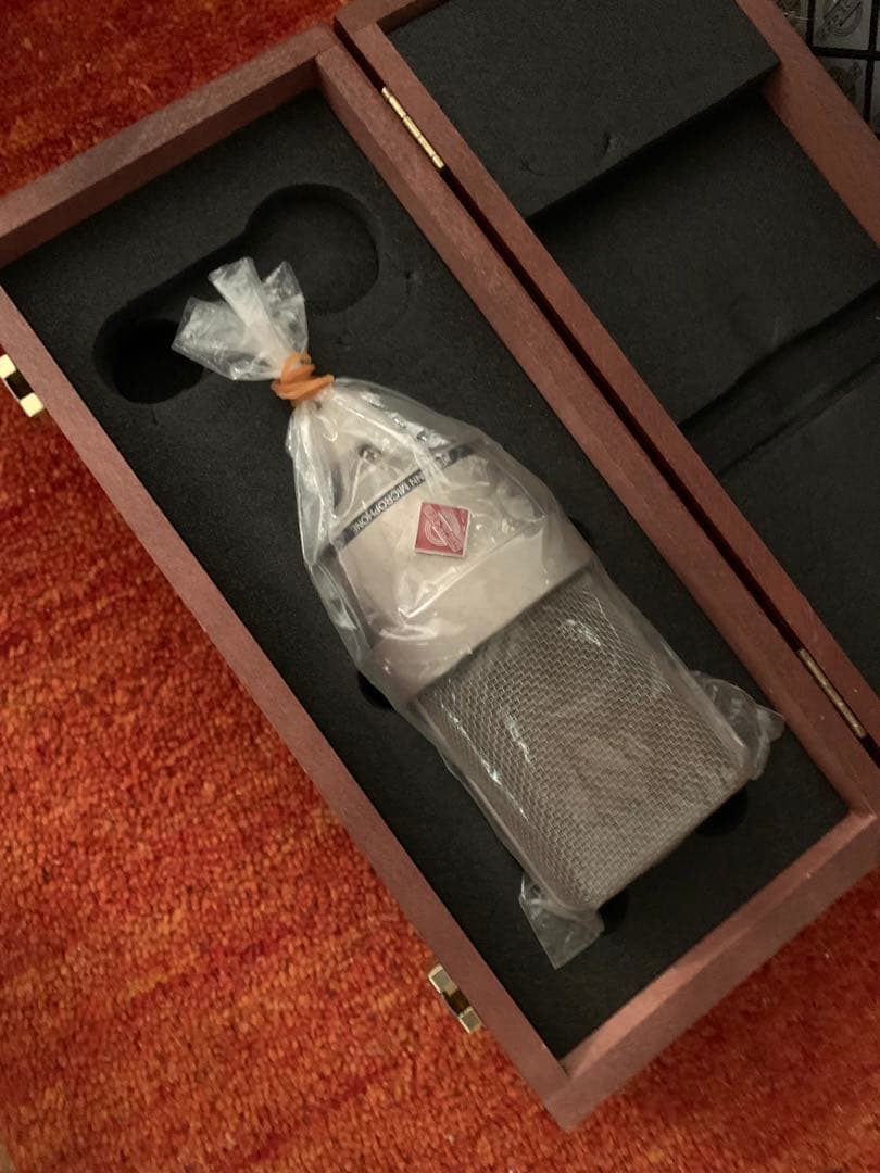 正規品　Neumann TLM 103 コンデンサーマイク （ホルダー無し）