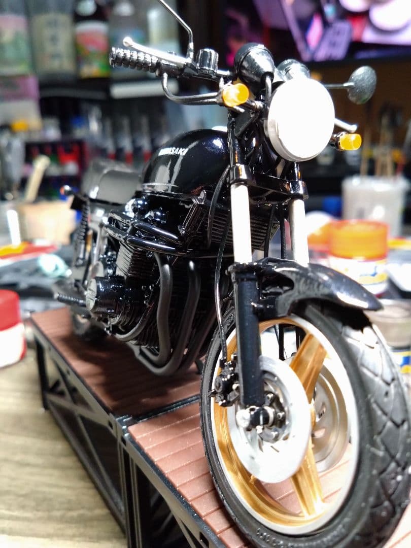 アオシマ 1／12 バイク　Z2 カワサキKawasaki750ブラック完成品