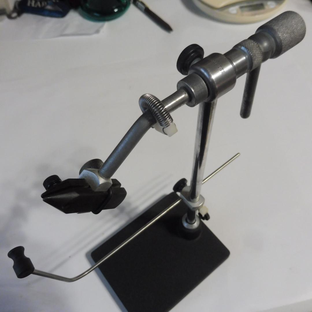 レンゼッティ RENZETTI フライタイイングバイス