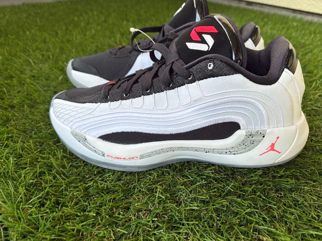 ジョーダン ルカ 4 PF \"White Cement