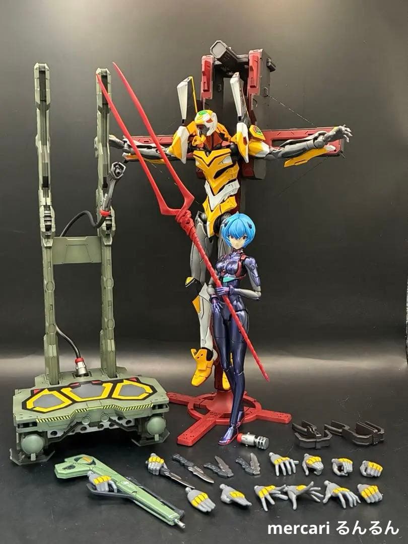 まこまこ　RGエヴァンゲリオン零号機塗装完成品＋30MP 綾波レイ＋◯◯