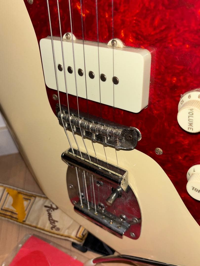 Fender Japan Jazzmaster クリーム