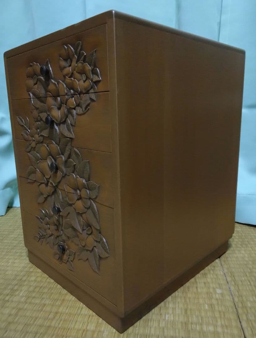 ラララ様ご確認用　　木製花彫刻5段引き出しタンス　木彫り手彫り