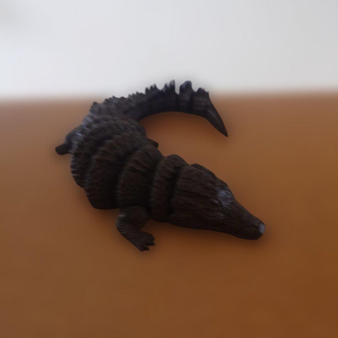 銅製　鰐　自在　在銘