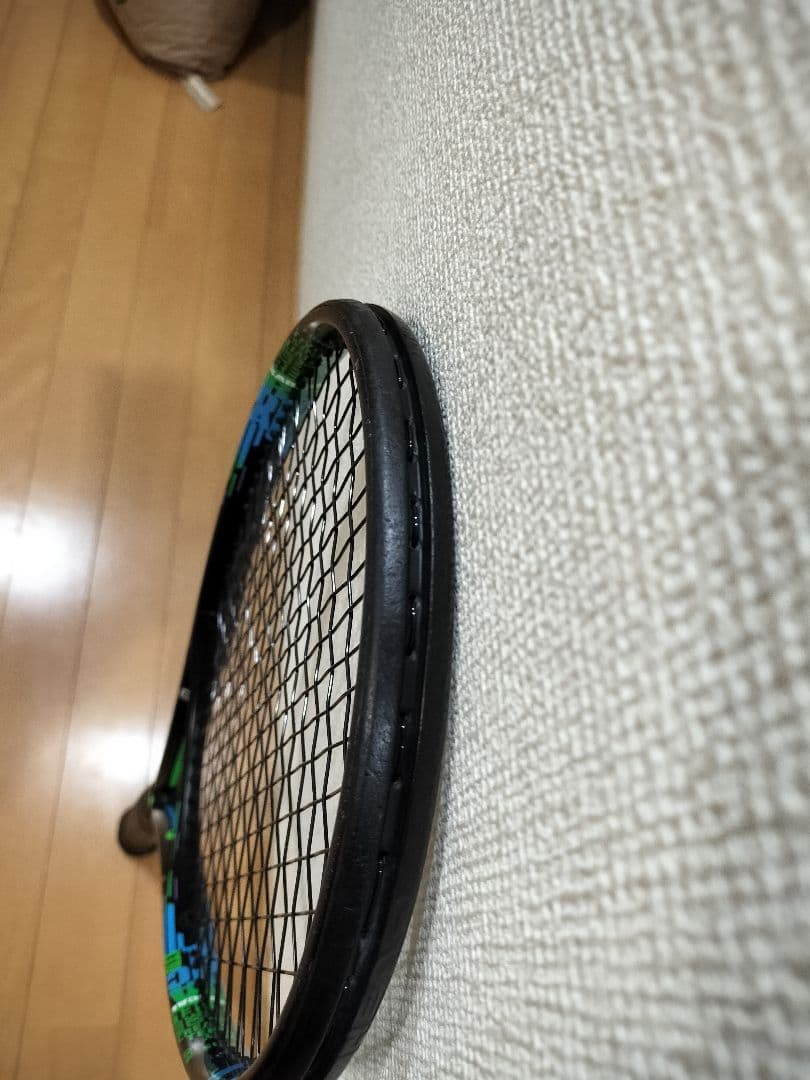 数量限定　グラフィン　ラジカル MP HEAD テニスラケット