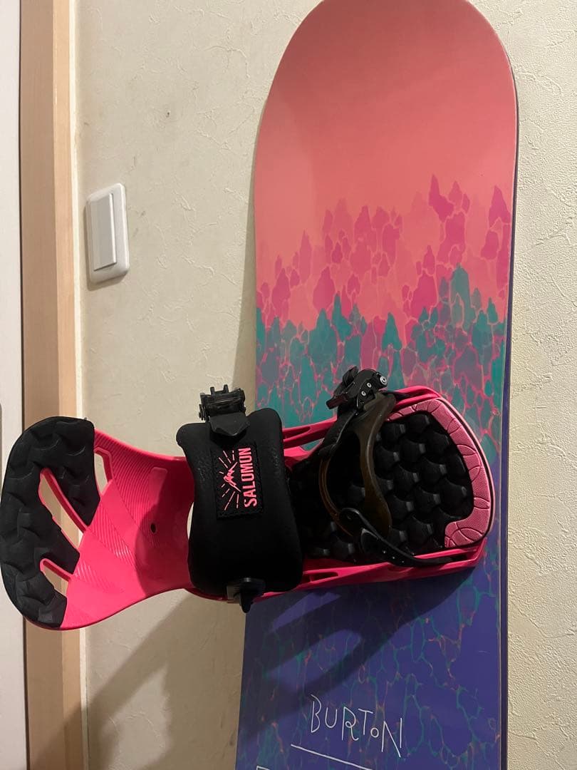 1年保証付！初中級者向けグラトリ、カービングボード！ BURTON 138cm