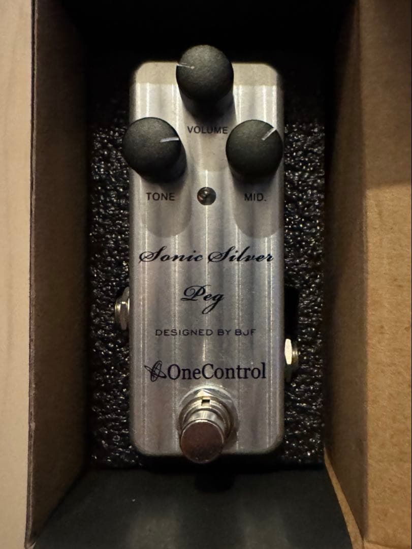 ベース One Control Sonic Silver Peg