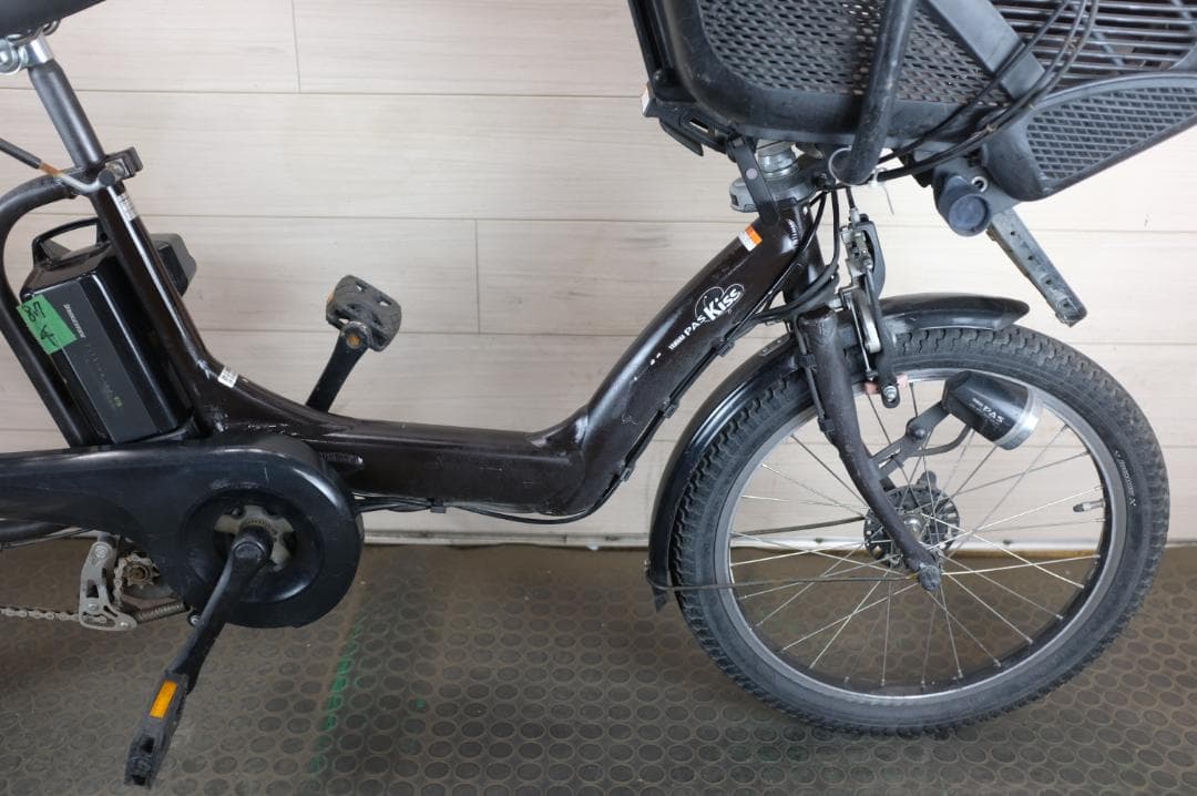 電動自転車 ヤマハPAS　KISS　20インチ　3段　8.7Ah充電器