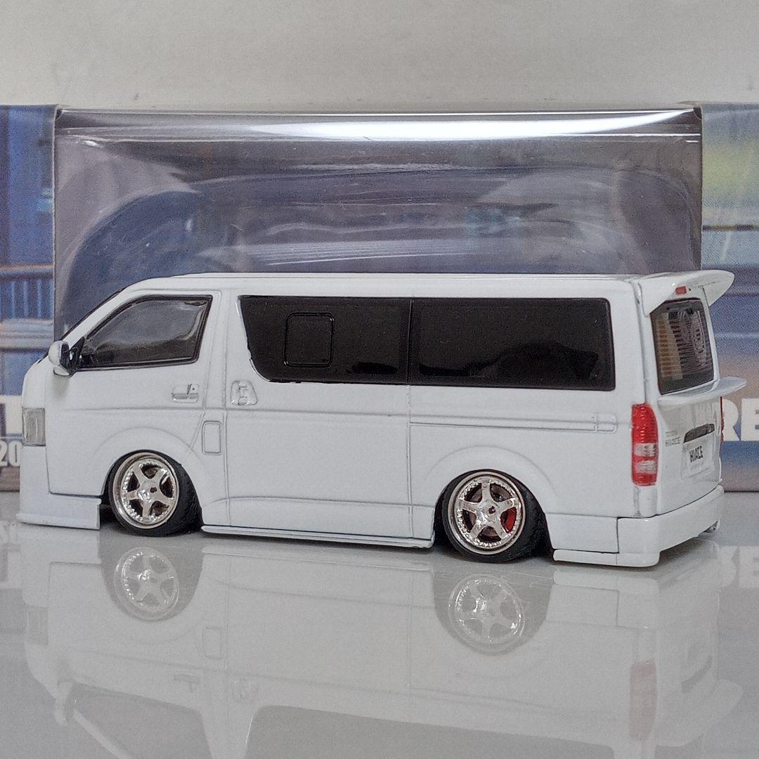 BMC ハイエース White 改