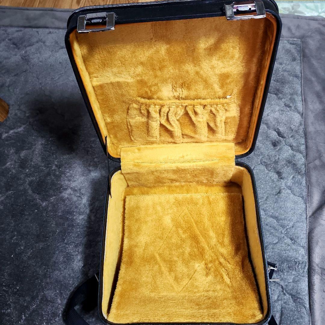 締太鼓、下方台、ケース入り