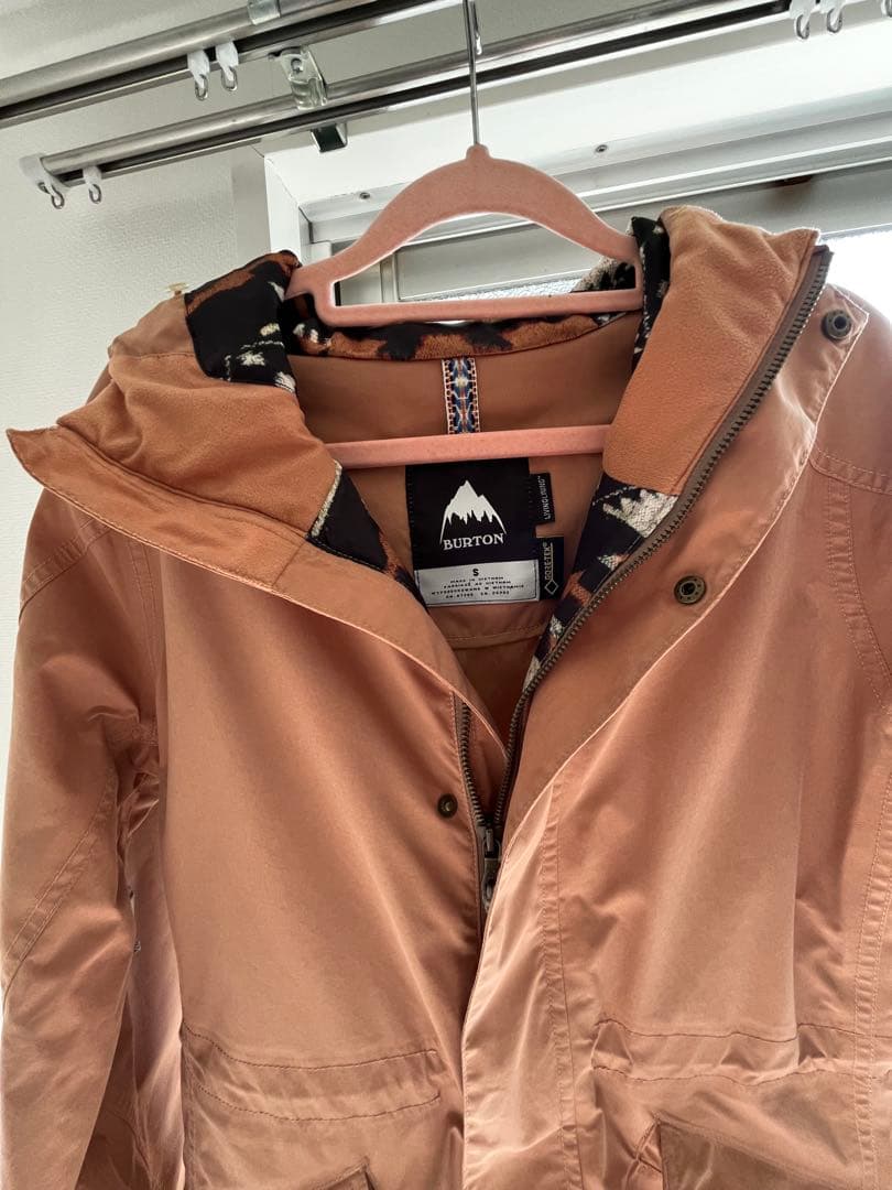 Burton GORE-TEX ZENANA JACKET（18-19モデル）