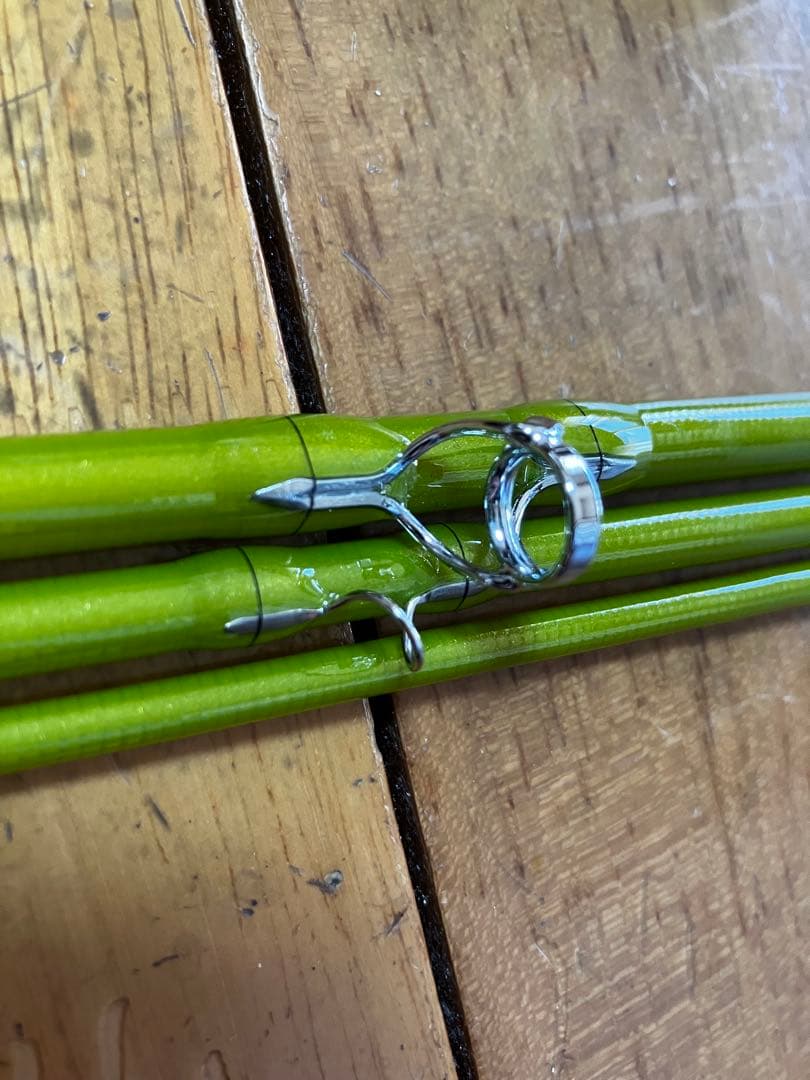 Epic 370 FASTGLASS II フライロッド