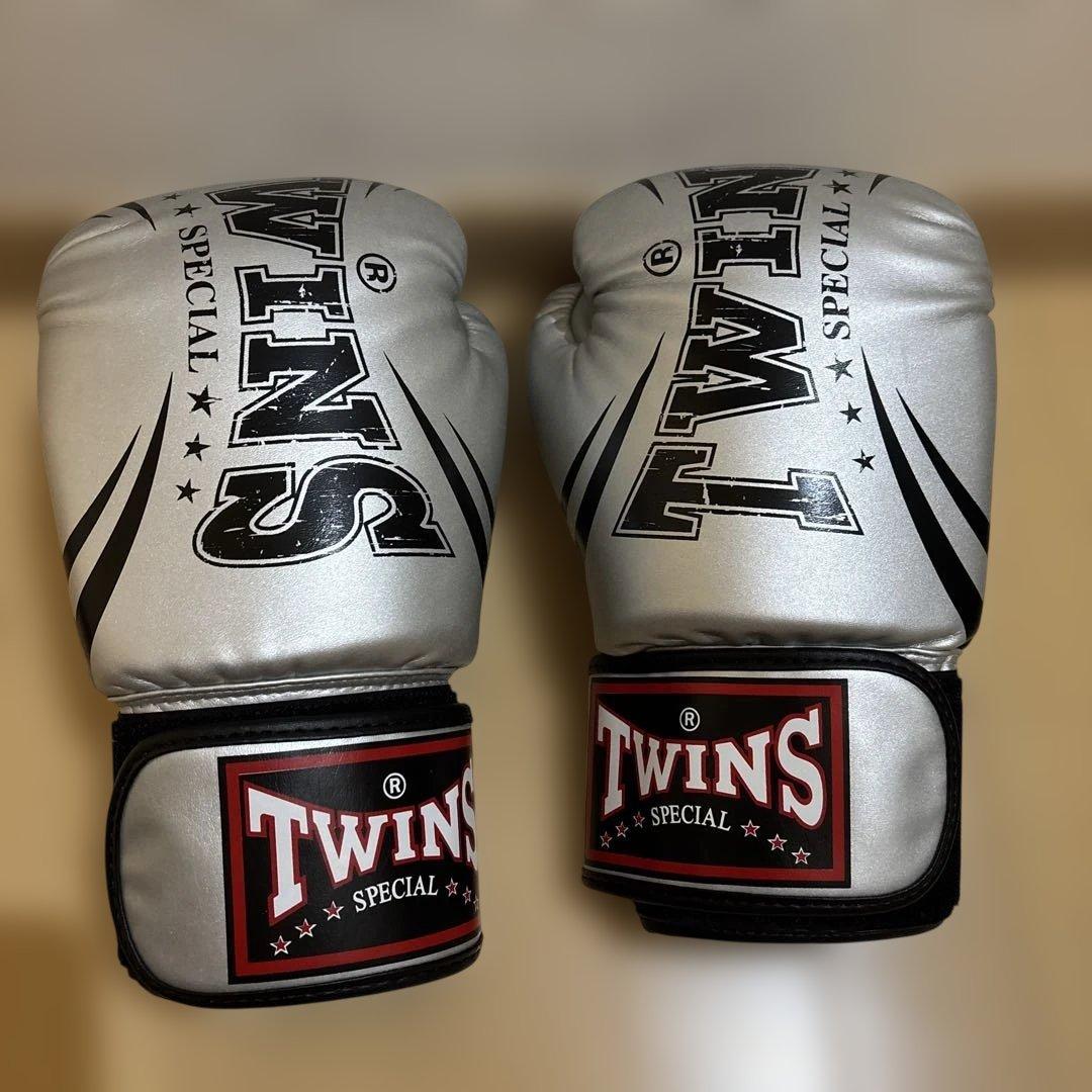 TWINS SPECIAL ボクシンググローブ 12oz シルバー