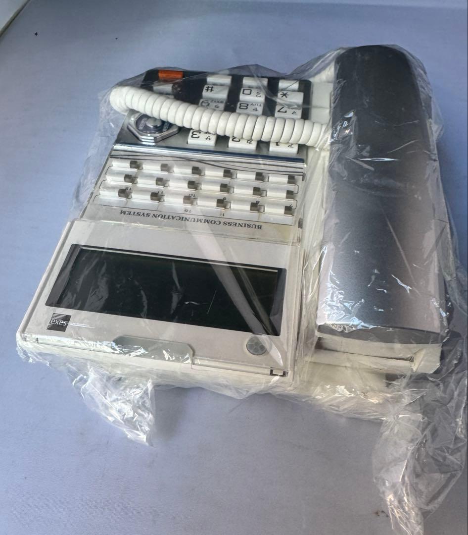 【中古】TD710(W) NTTNX18ビジネスホン SAXA製電話機2個セット