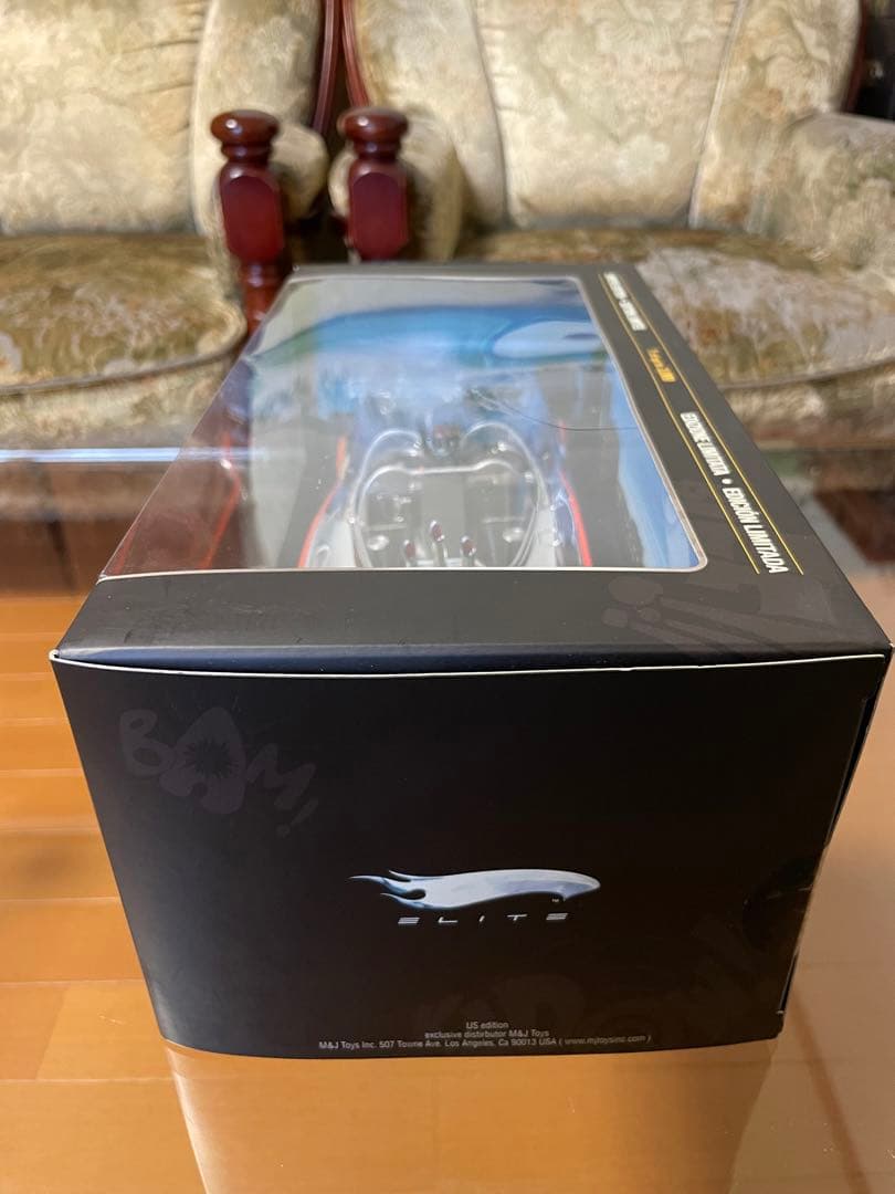 価格変更1/18 マテル バットモービルTVシリーズ1966 クローム 未開封品