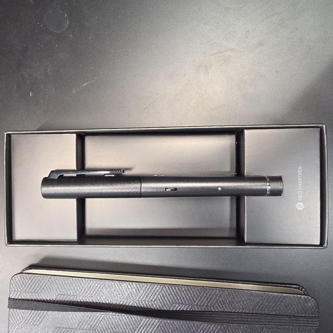 Neo Smartpen A1 ブラック 本体　ノートセット