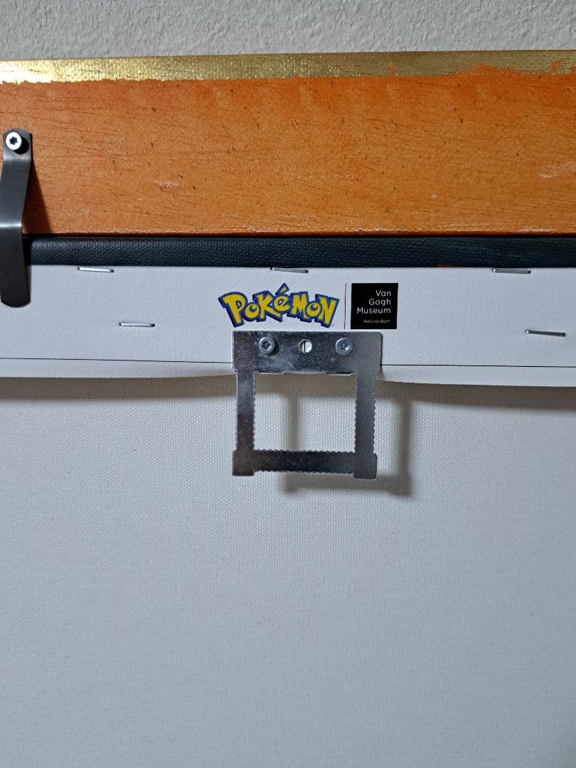 ゴッホピカチュウ金枠Mサイズ