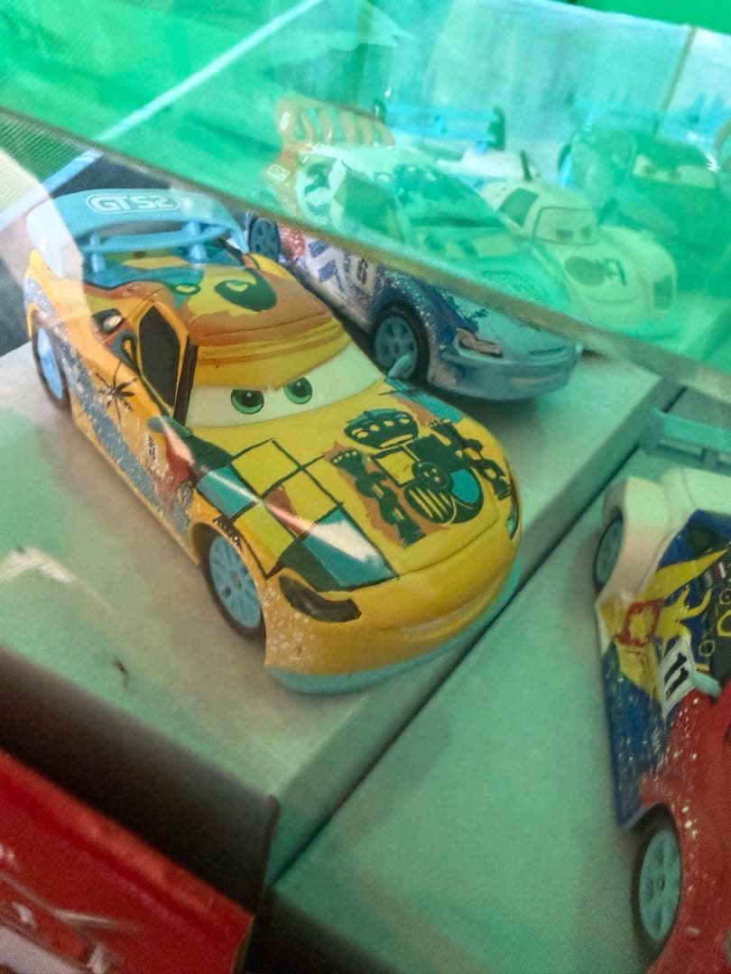 ディズニー・ピクサー カーズ アイスレーシング ダイキャストカーセット
