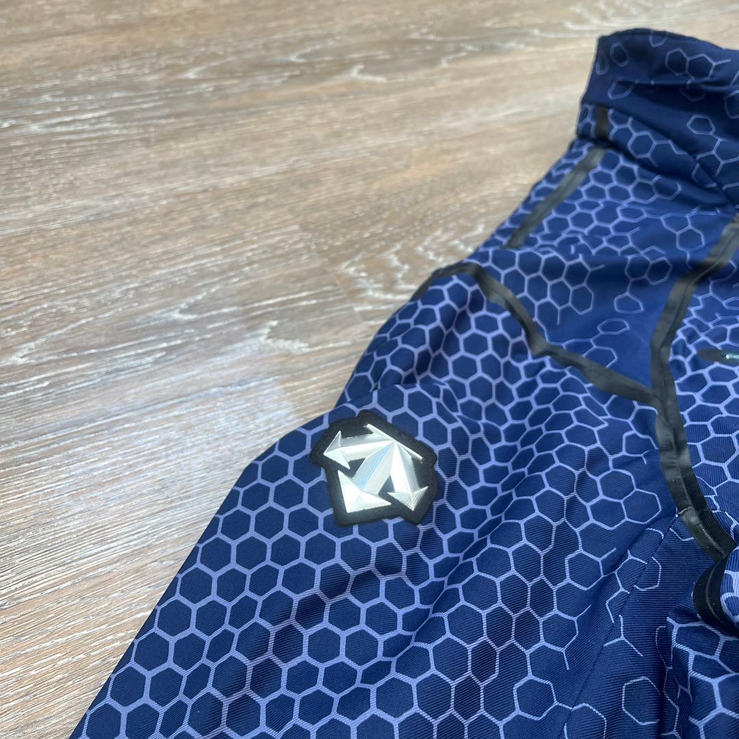 フードあり　デサント セットアップ　上下　メンズ　男性　ウェア　M