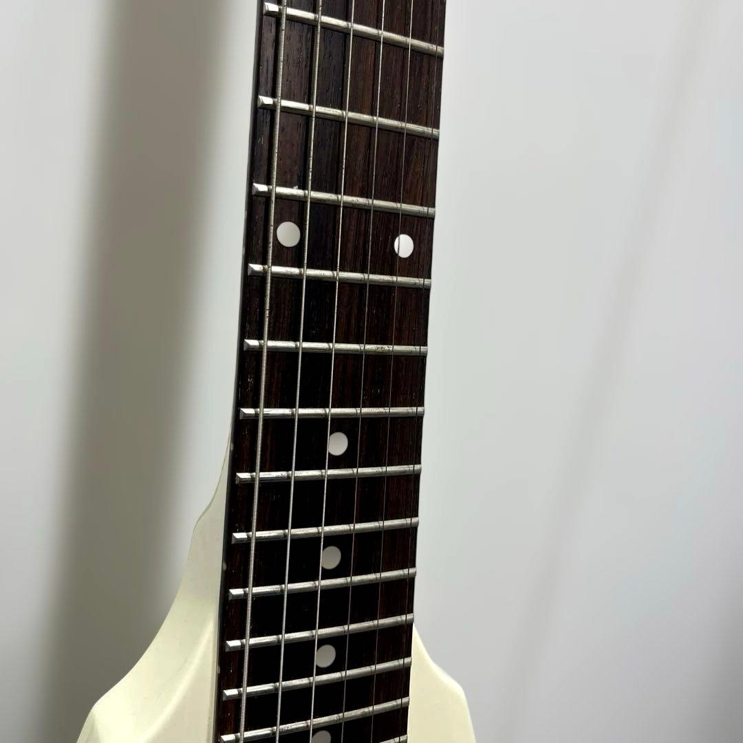 Grass Roots GFV58 グラスルーツ フライングV 白　ケース付